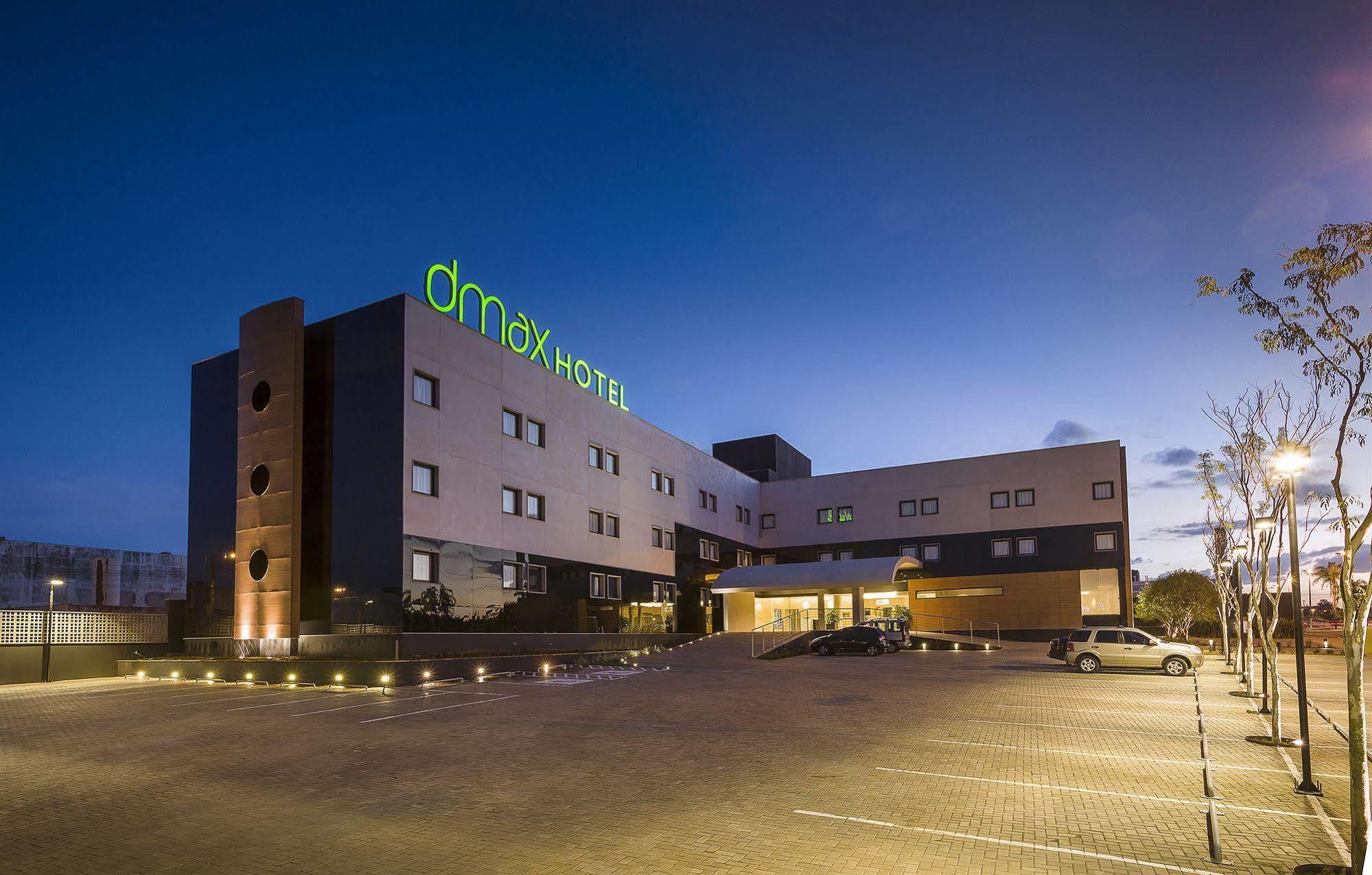Dmax Hotel Marília Esterno foto