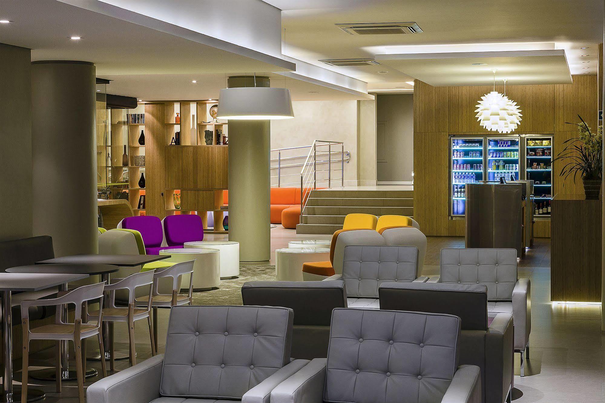 Dmax Hotel Marília Esterno foto